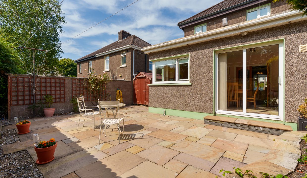 6 Lough Park - exterior-3