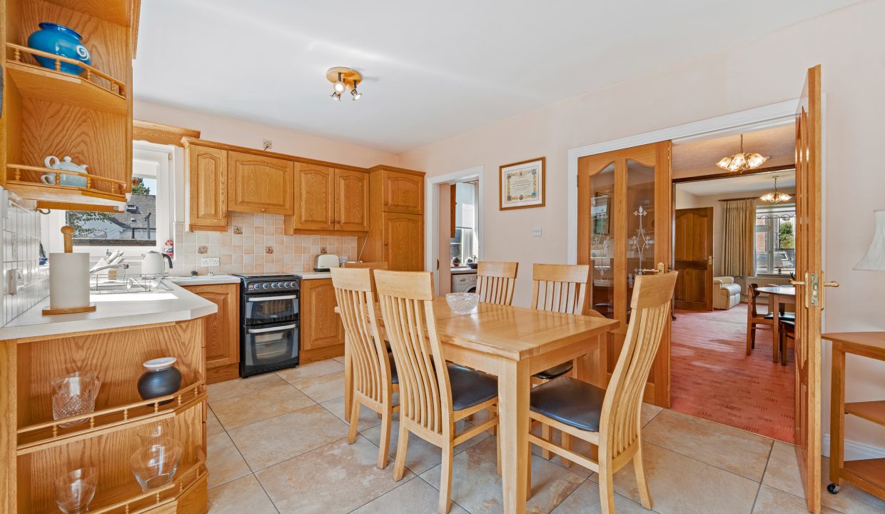 6 Lough Park - interior-4