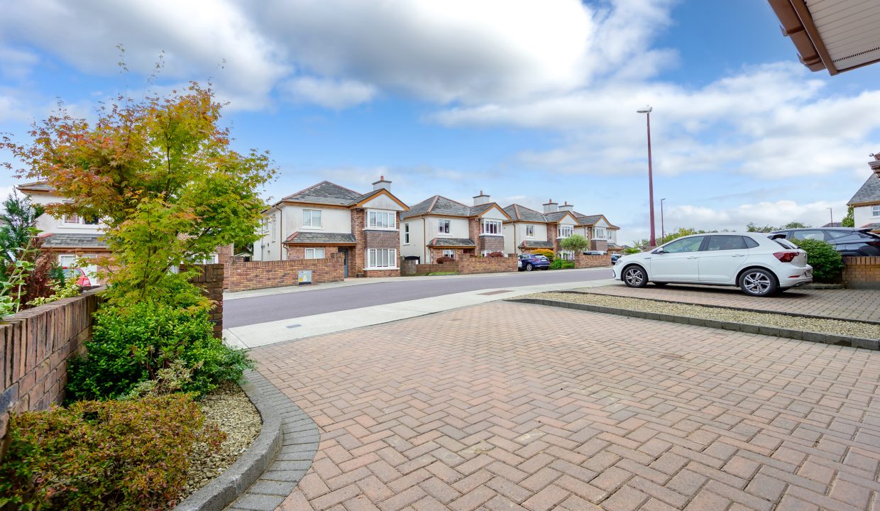 09.02 12 Coolkellure Way, Lehenaghmore - ERA - H-Pix WEB 04