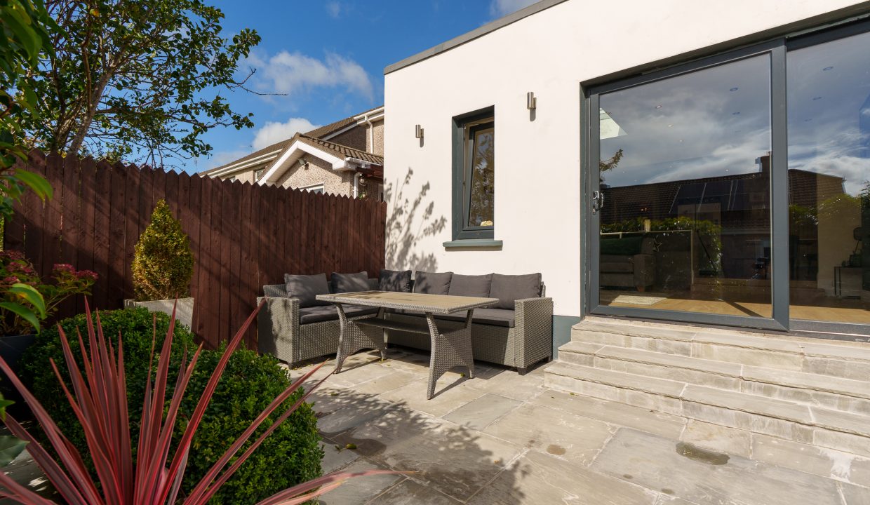 18 Brookvale - exterior-5