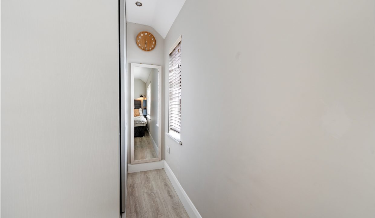 26 Cathedral Road - interior-25
