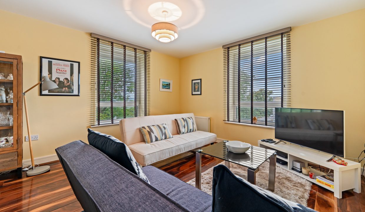 29 Ashmount Mews - interior-12
