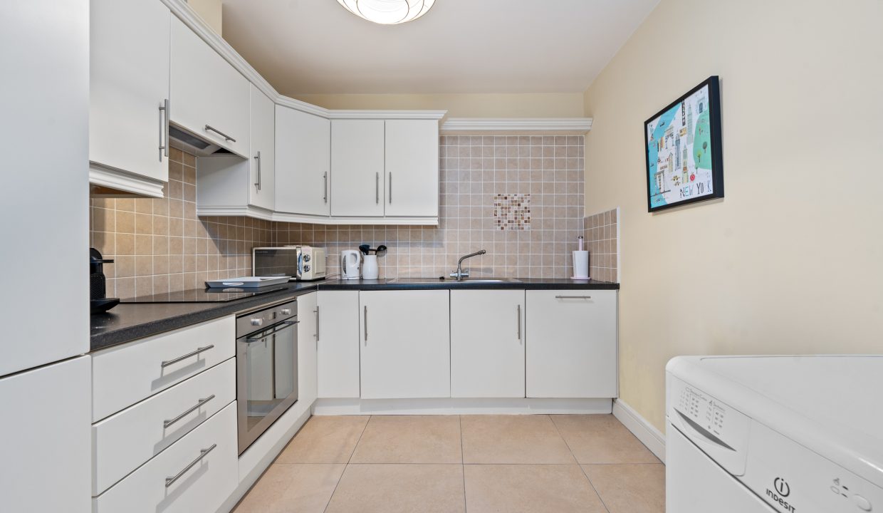 29 Ashmount Mews - interior-17