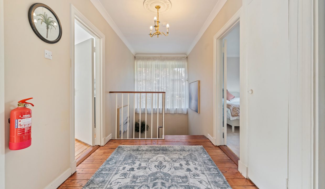 37 Melbourn Road - interior-16