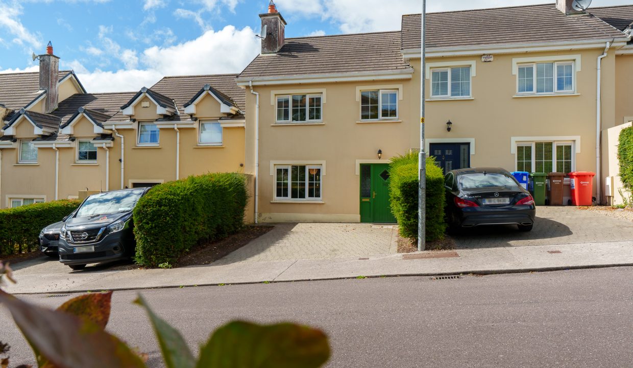 50 Ashmount Mews - exterior-1