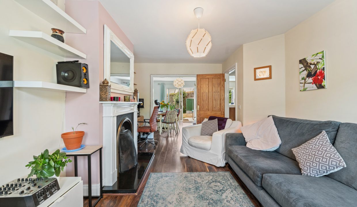 50 Ashmount Mews - interior-11