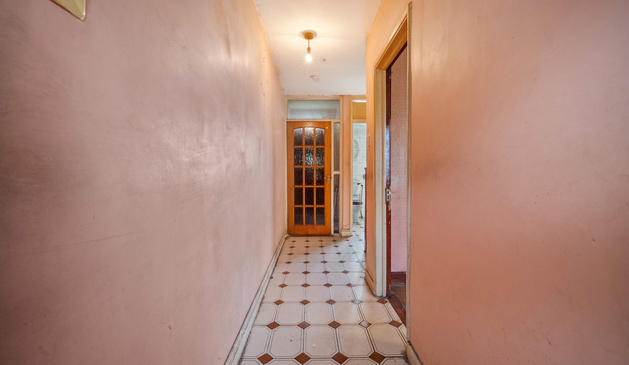 1 Vicars Road - interior-1