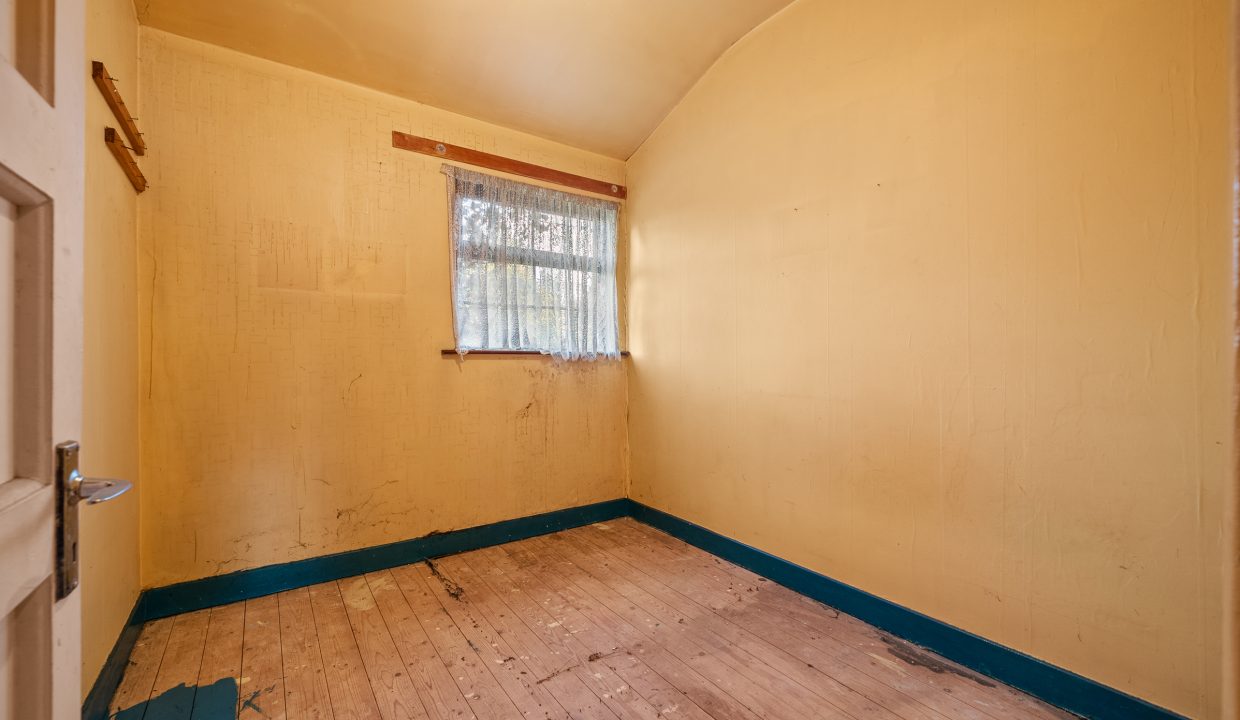 1 Vicars Road - interior-11