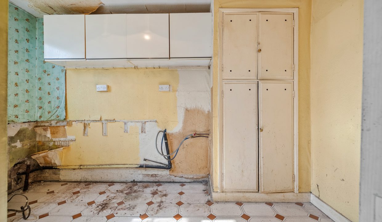 1 Vicars Road - interior-3