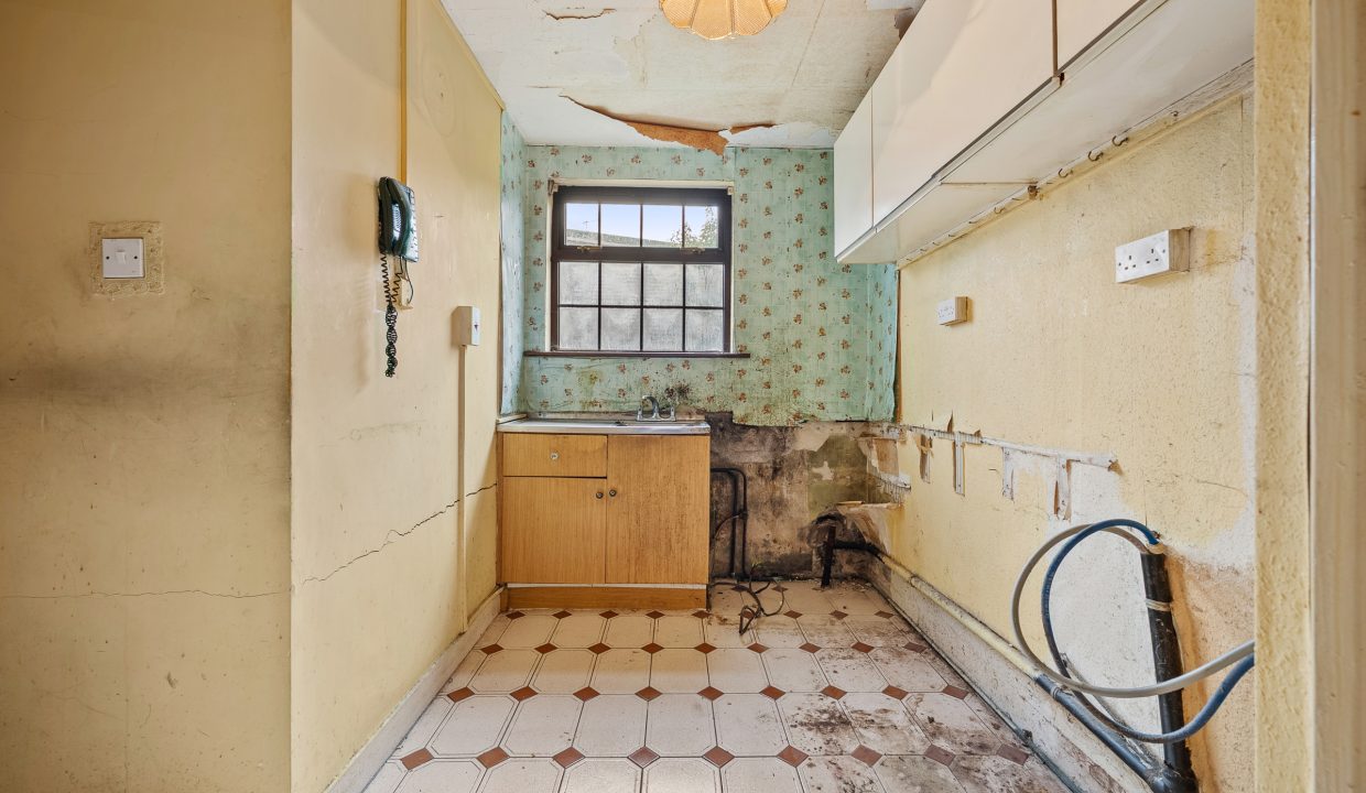 1 Vicars Road - interior-4