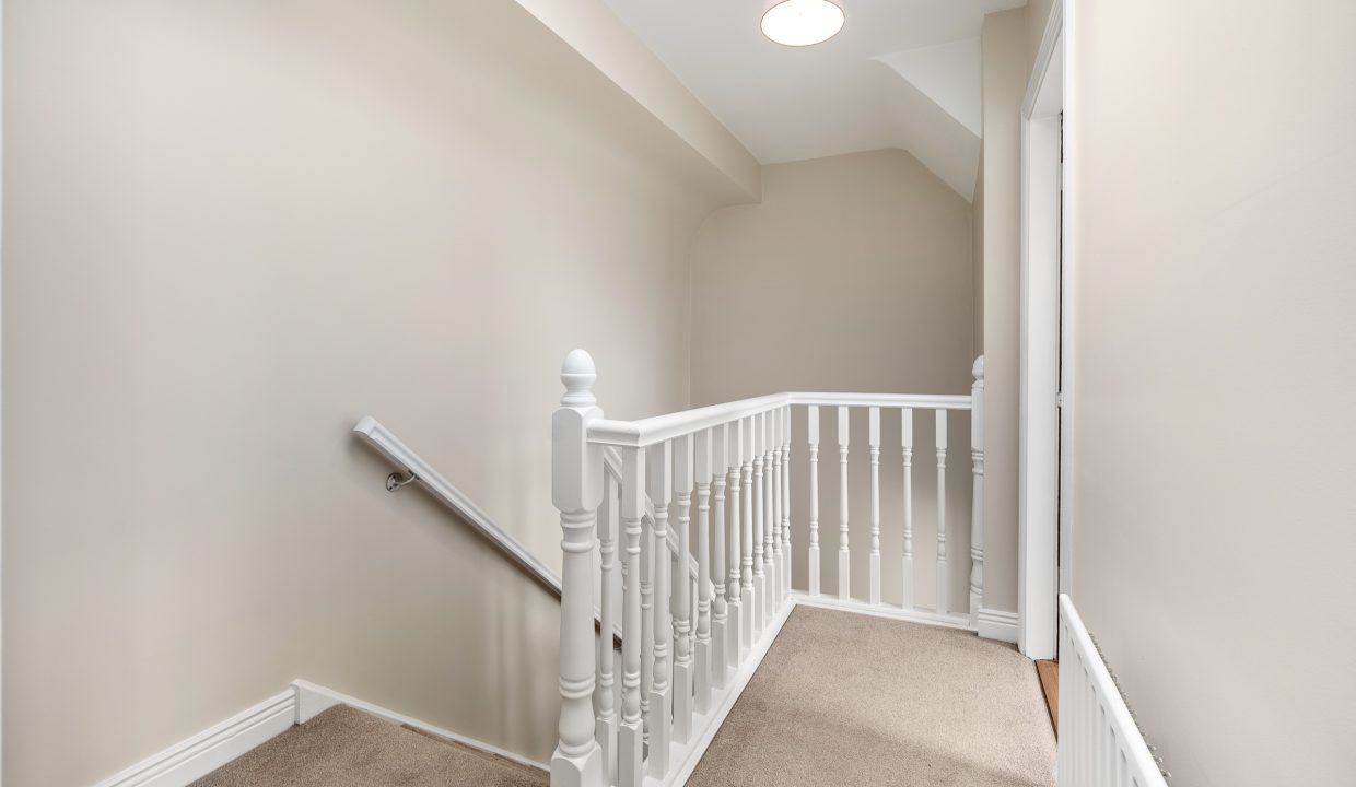 10 Griffin Close - interior-14