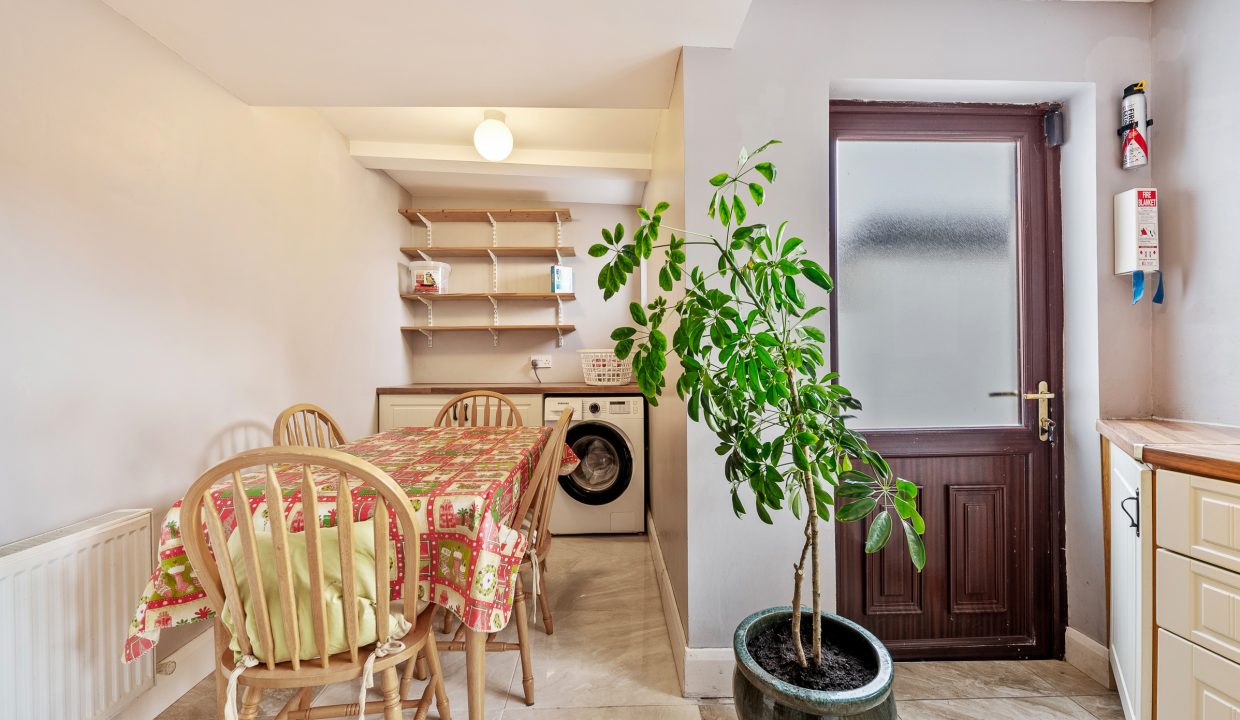 113 Cathedral Road - interior-11