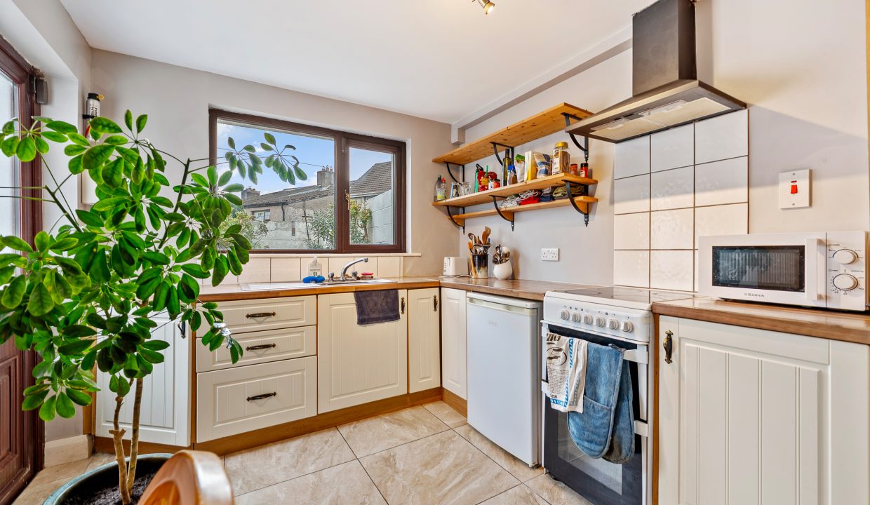 113 Cathedral Road - interior-12