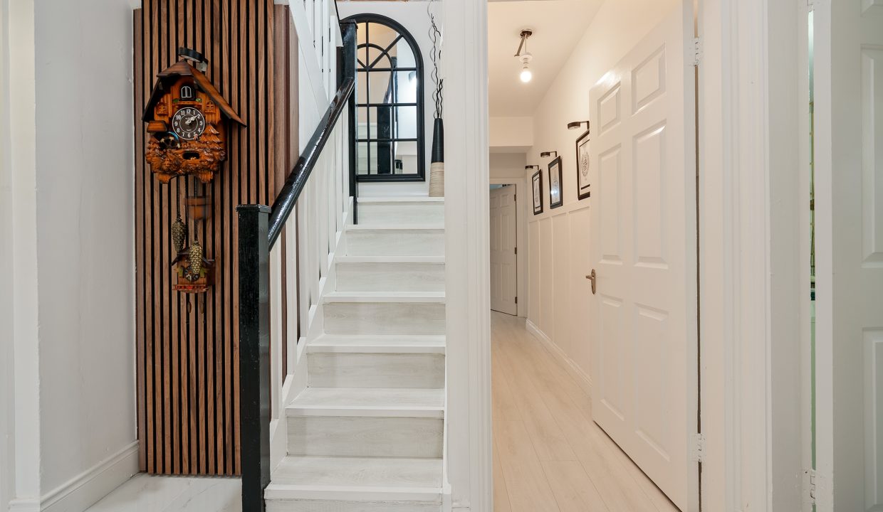 12 Clifton, Grange - interior-11