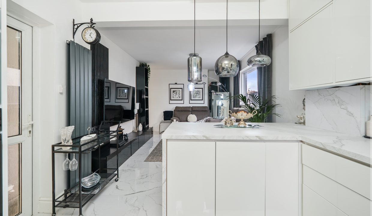 12 Clifton, Grange - interior-23