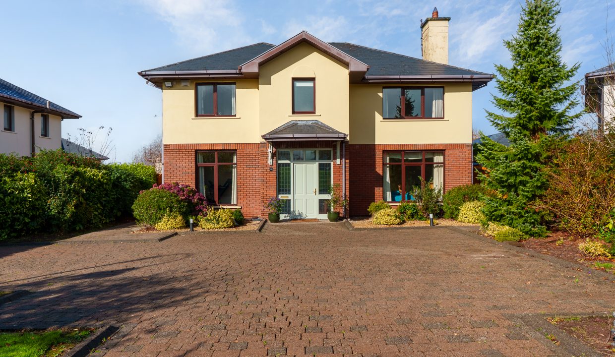 13 Heatherfield - exterior-14