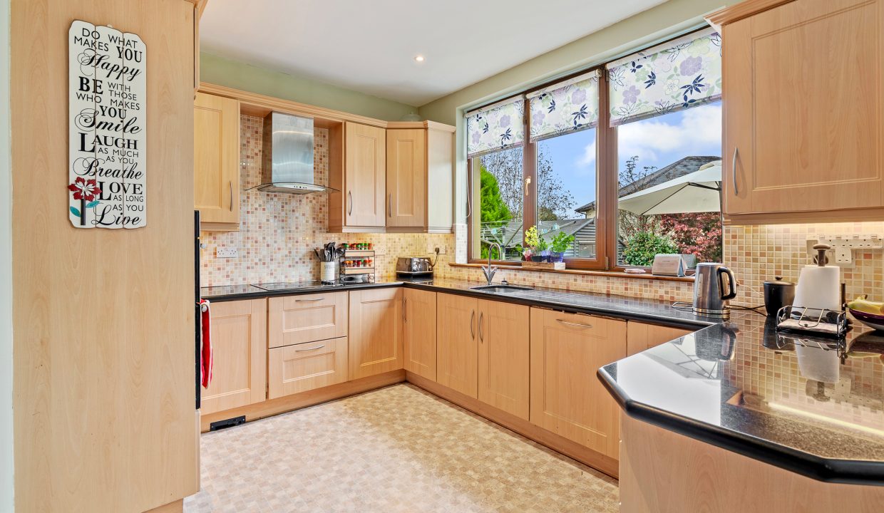 13 Heatherfield - interior-12