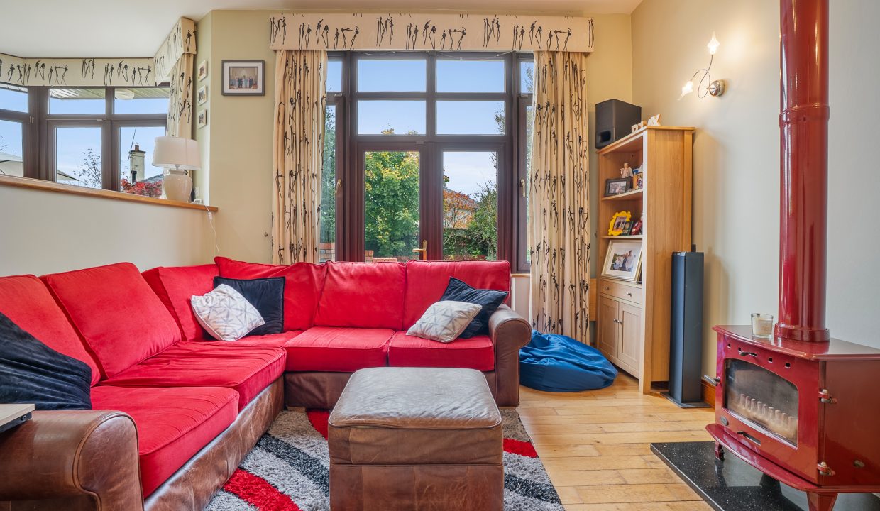 13 Heatherfield - interior-19