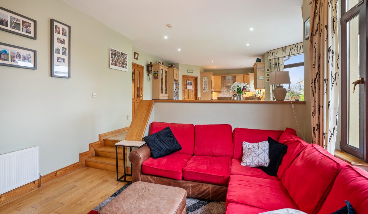 13 Heatherfield - interior-21