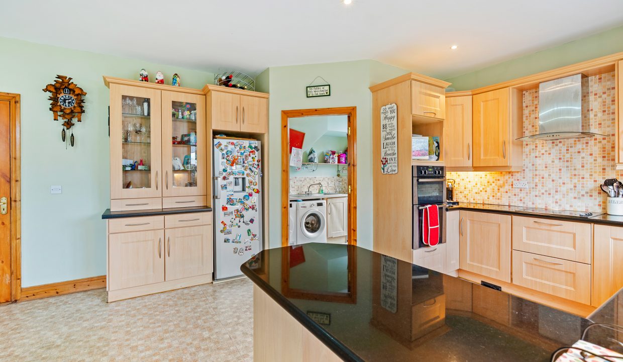 13 Heatherfield - interior-22