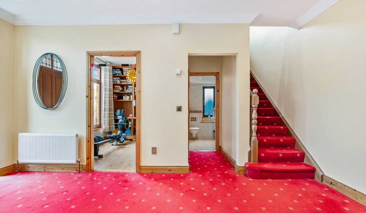13 Heatherfield - interior-5