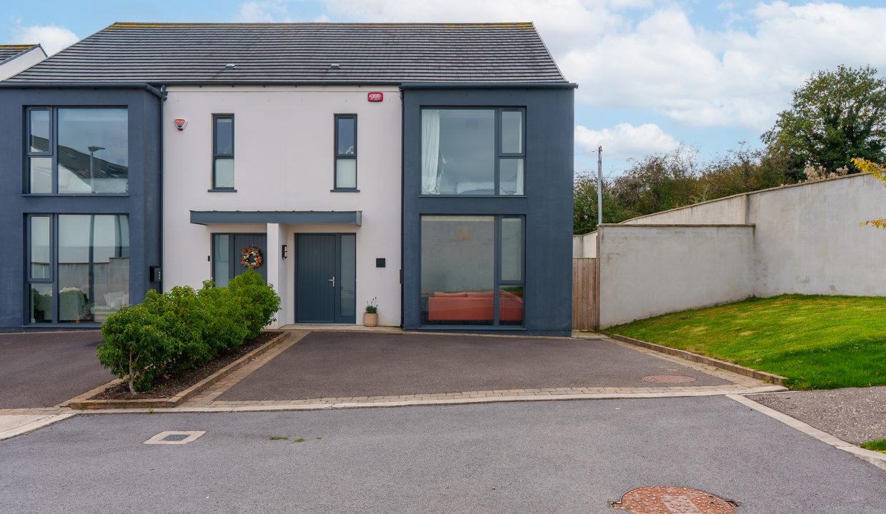 14 The Drive - exterior-3