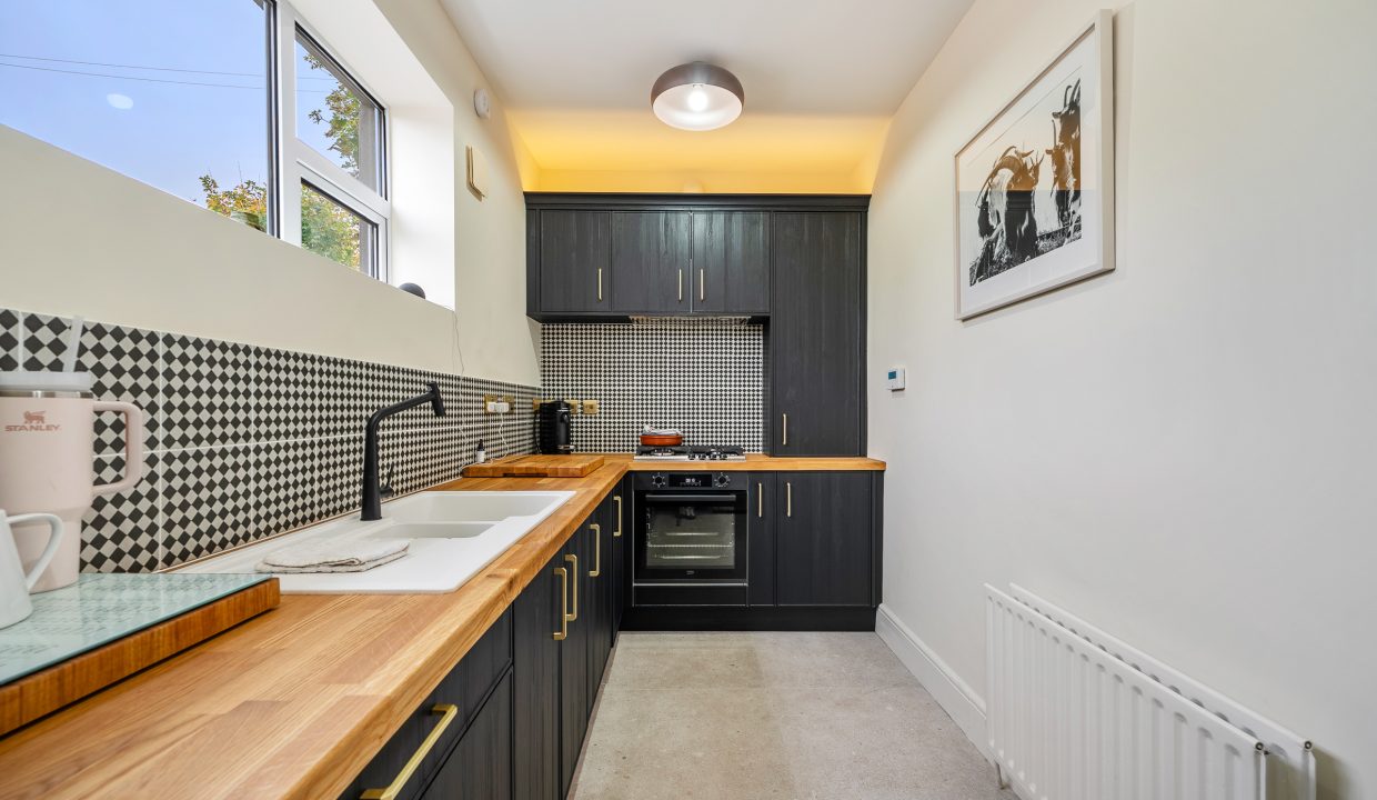 2 Temple Lawn - interior-9