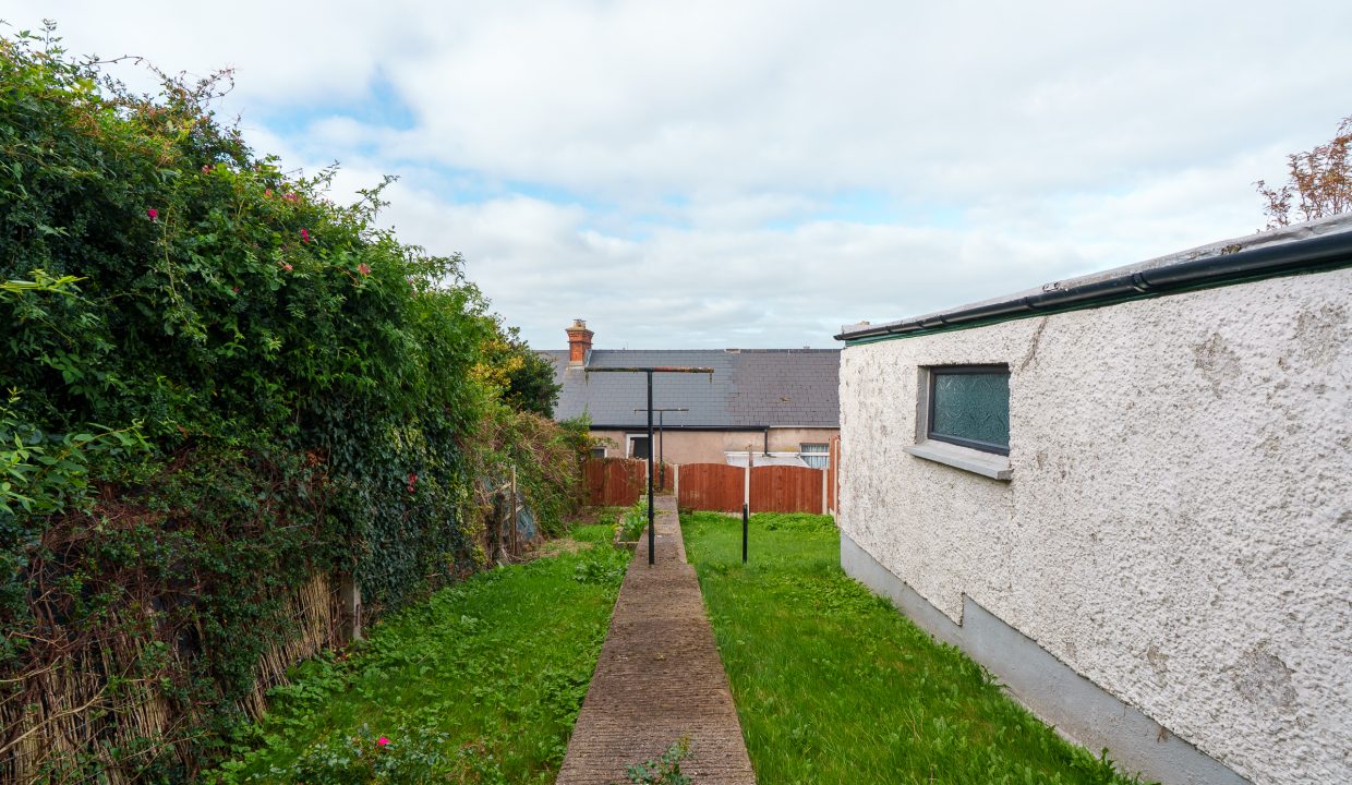 25 Lansdowne Court - exterior-7