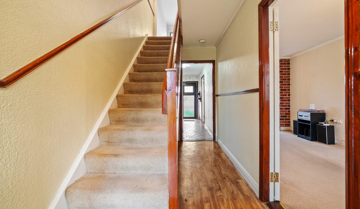 25 Lansdowne Court - interior-1