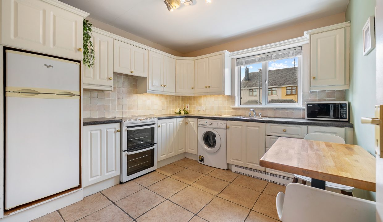 4 Woodfield, Curra Woods - interior-2