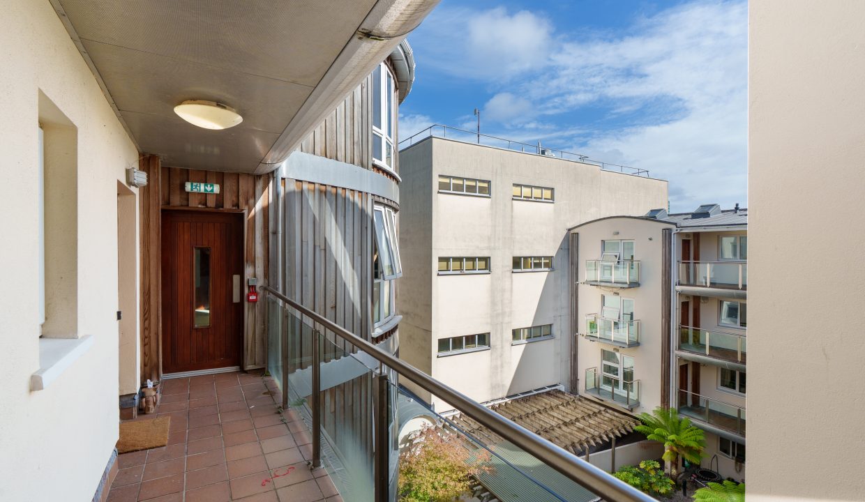 44 trinity court - exterior-1