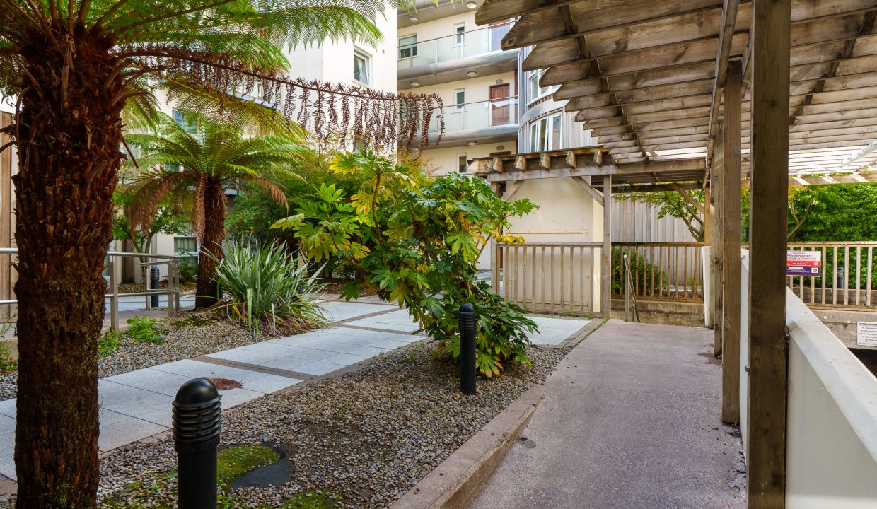 44 trinity court - exterior-2
