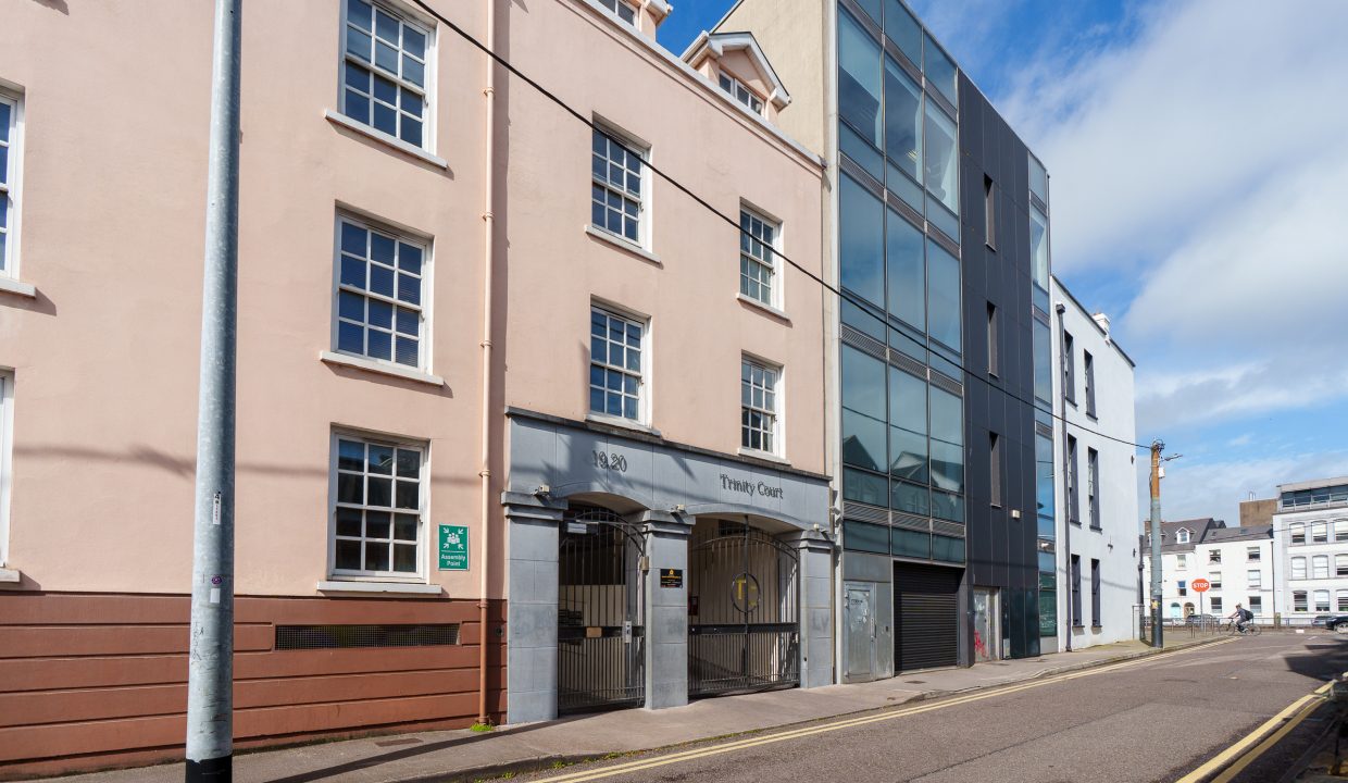 44 trinity court - exterior-6