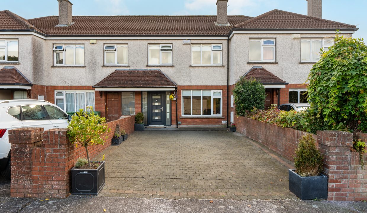 47 Deerpark, Friars Walk - exterior-2