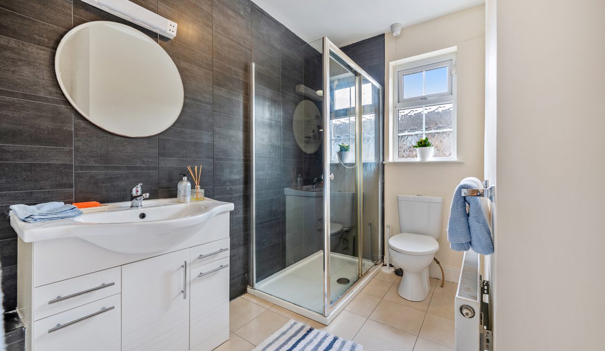 6 Elm Close - interior-17