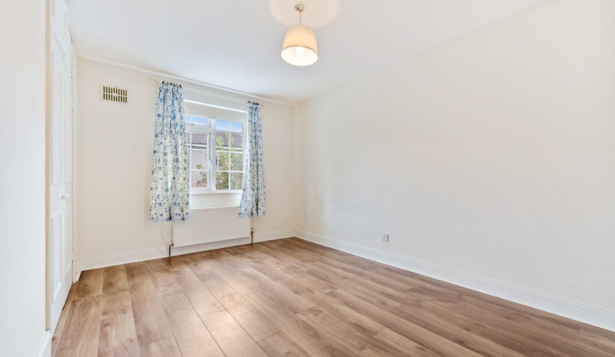 6 Elm Close - interior-18
