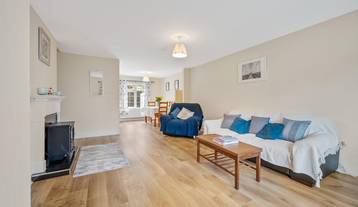 6 Elm Close - interior-2