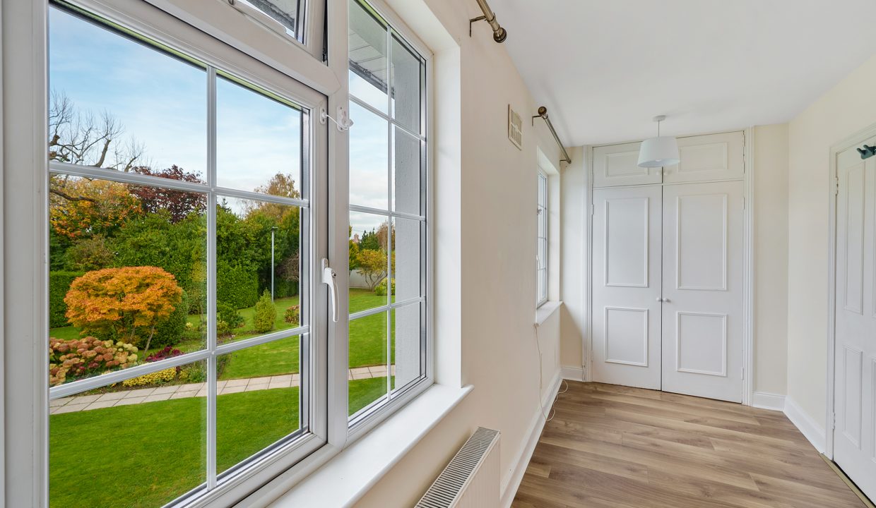 6 Elm Close - interior-24