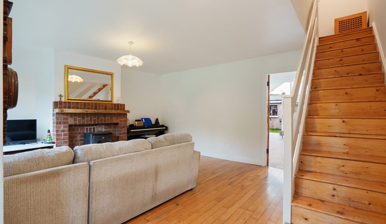 4 Tiffany Downs - interior-2