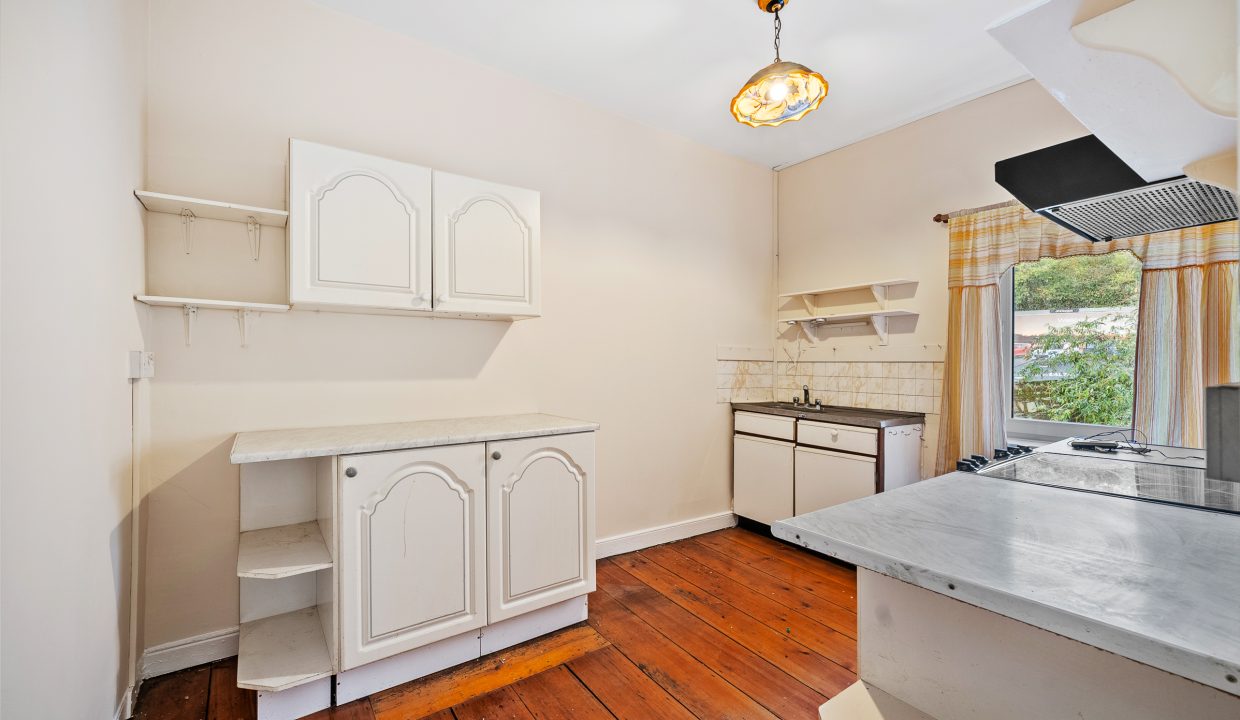 5 Kings Terrace - interior-19