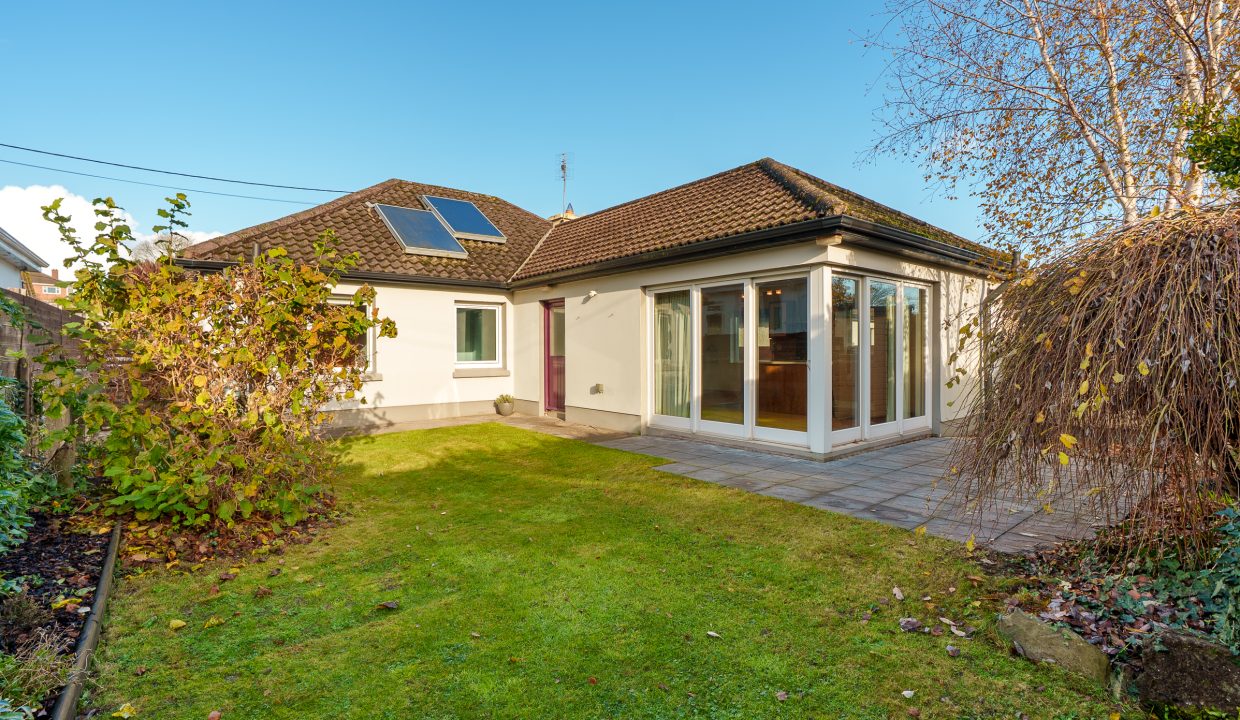 9 Byefield Park - exterior-12