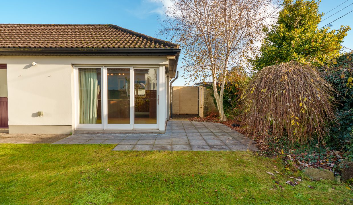 9 Byefield Park - exterior-14