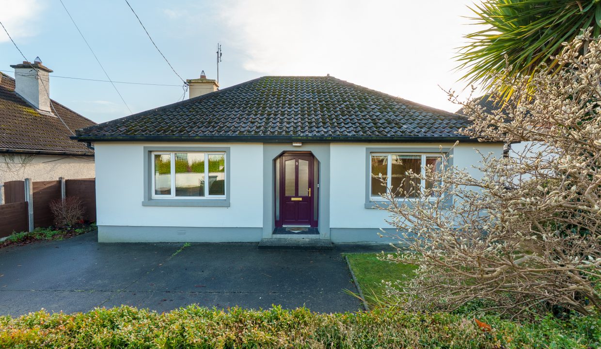 9 Byefield Park - exterior-7