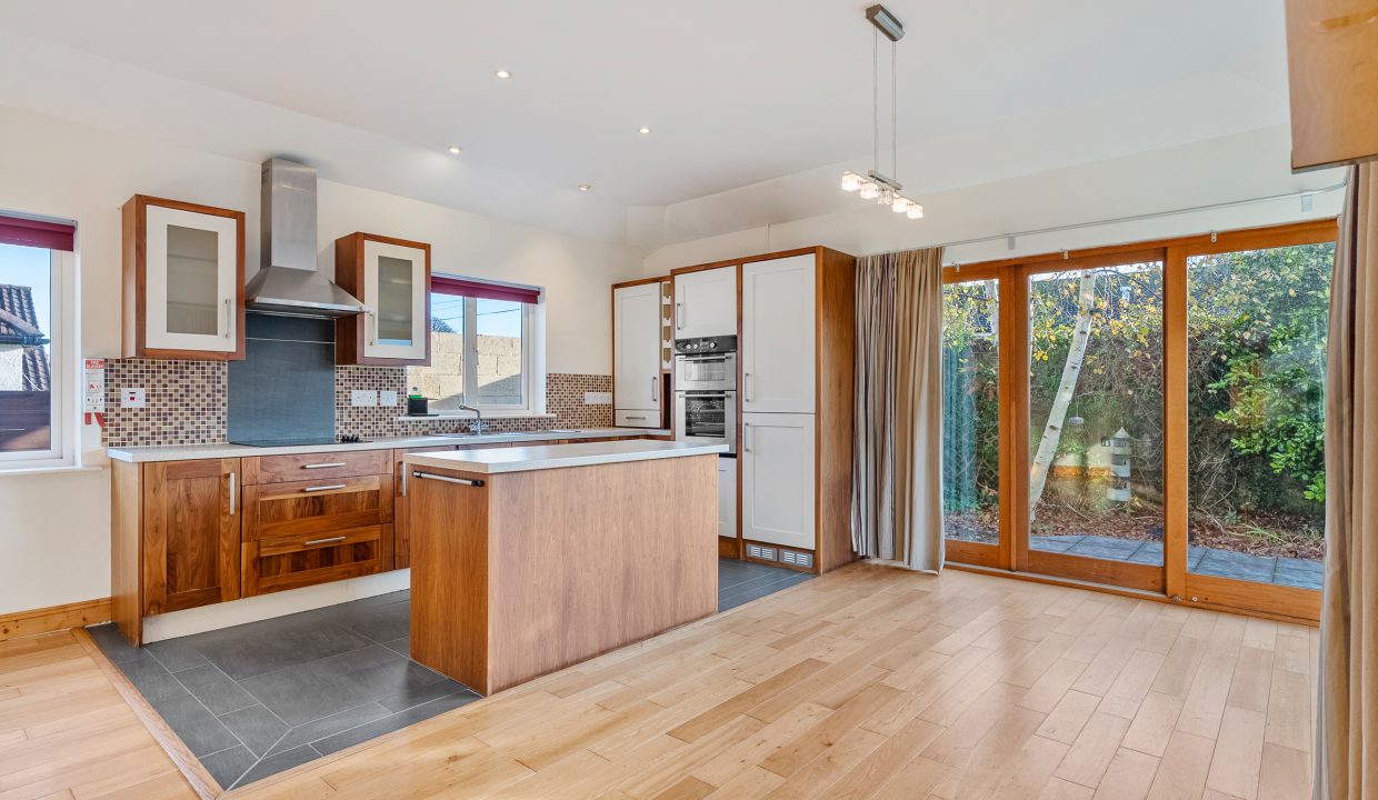 9 Byefield Park - interior-12