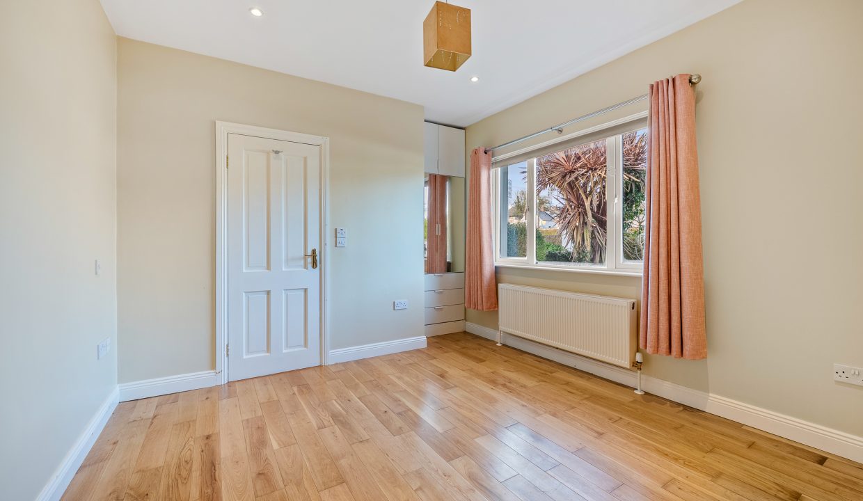 9 Byefield Park - interior-19