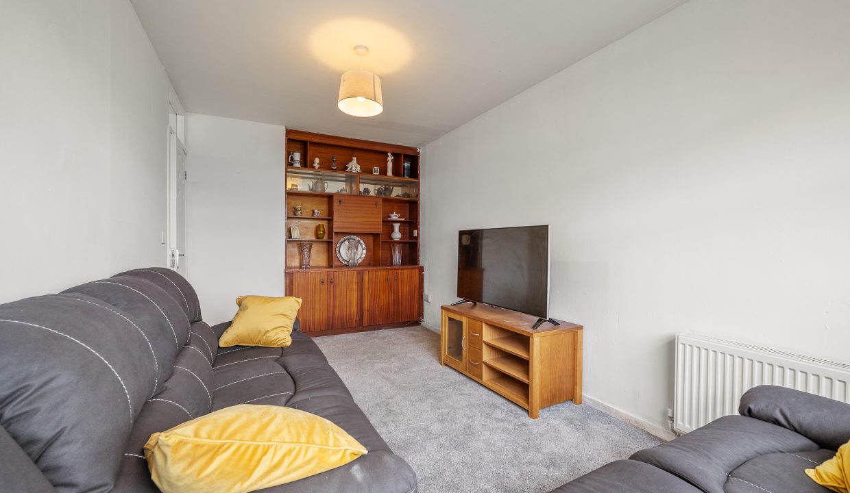 92 Silverheights Avenue - interior-12