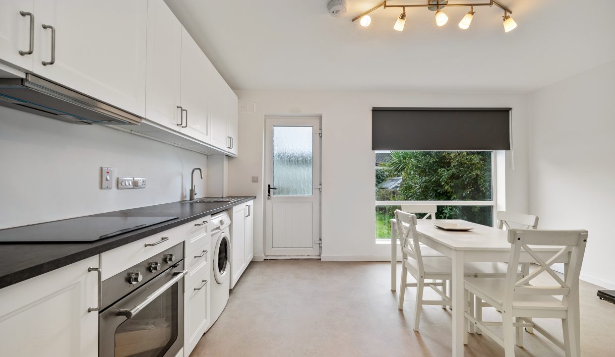 92 Silverheights Avenue - interior-2