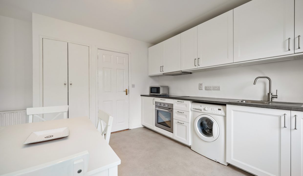 92 Silverheights Avenue - interior-7