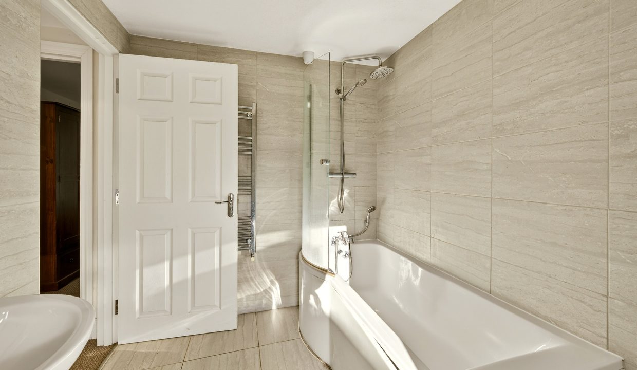 01.12 22 Blarney Street, Cork - ERA - H-Pix WEB 13