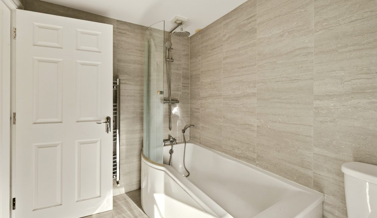 01.12 22 Blarney Street, Cork - ERA - H-Pix WEB 21